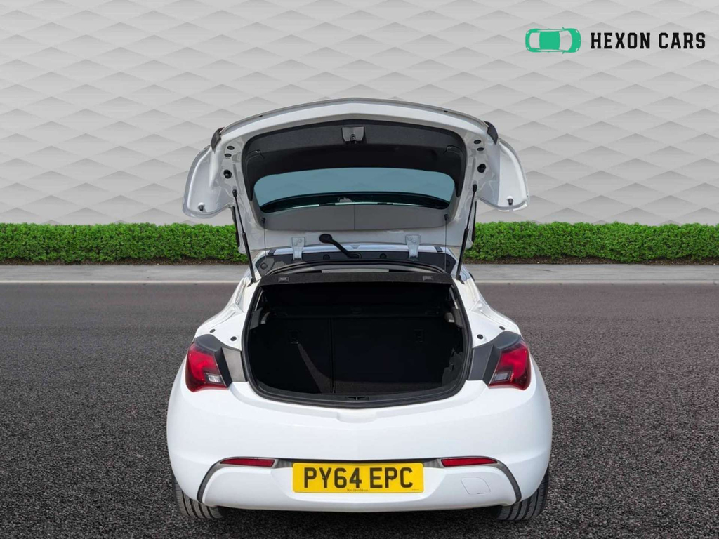 Vauxhall Astra GTC 2.0T Vxr Euro 5 Ss White #14