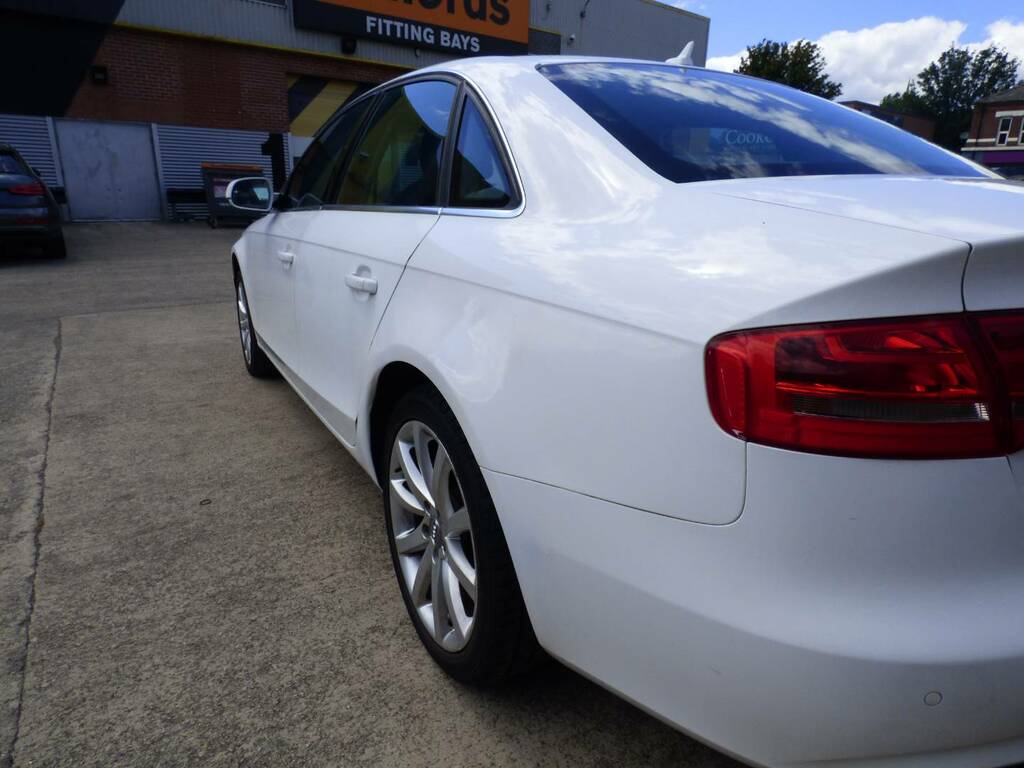 Audi A4 2.0 Tdi S Line Saloon Euro 5 S Black #9