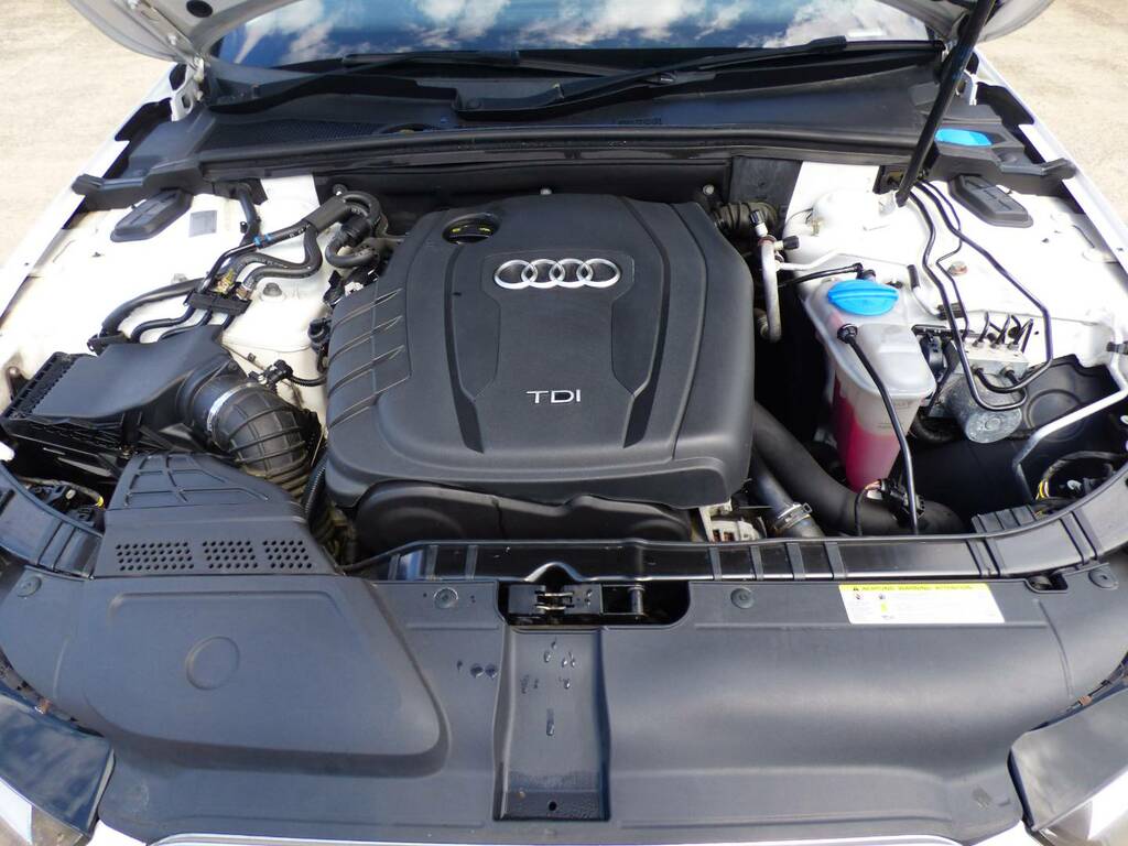 Audi A4 2.0 Tdi S Line Saloon Euro 5 S Black #14