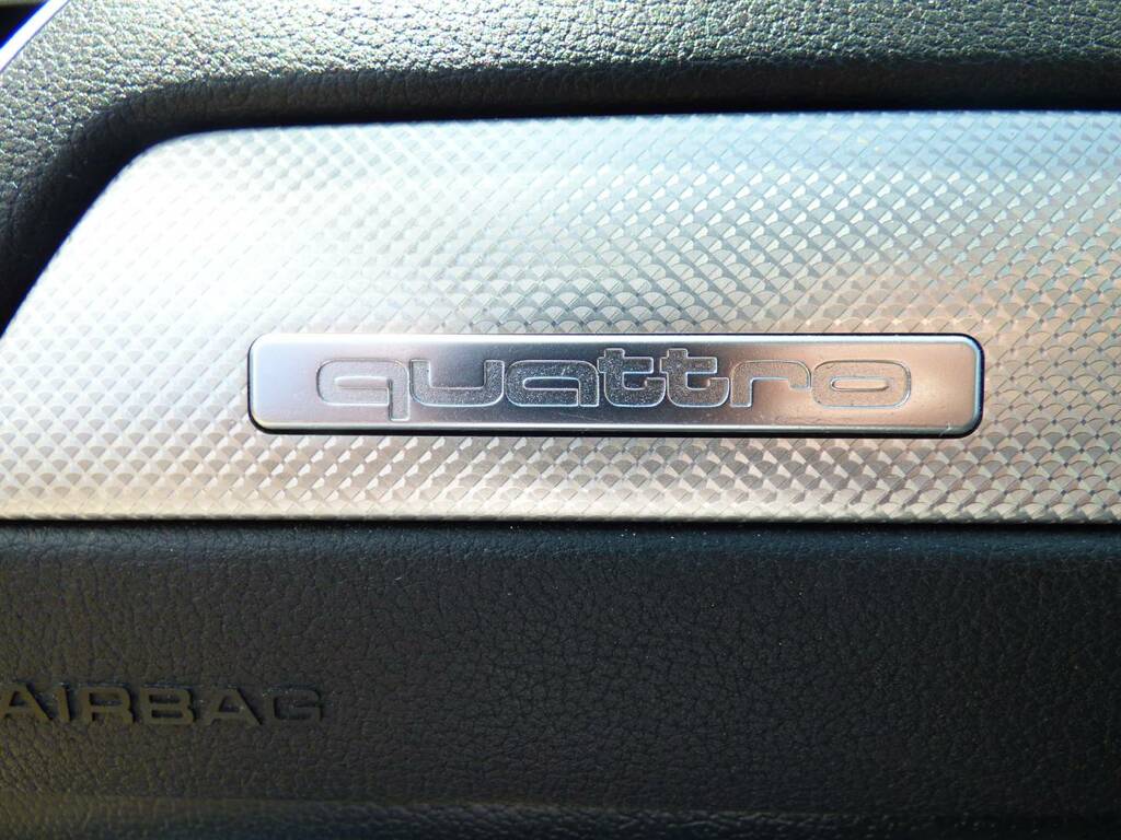 Audi A4 2.0 Tdi S Line Saloon Euro 5 S Black #25