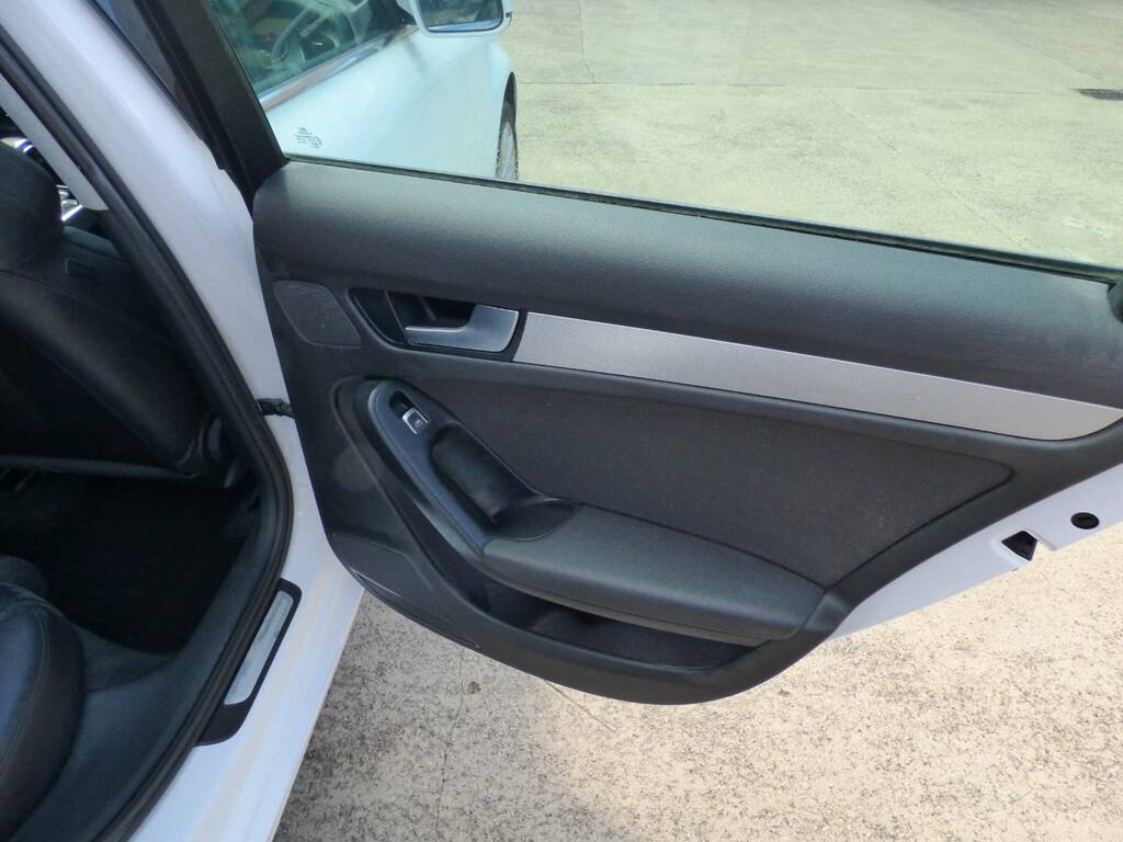 Audi A4 2.0 Tdi S Line Saloon Euro 5 S Black #15