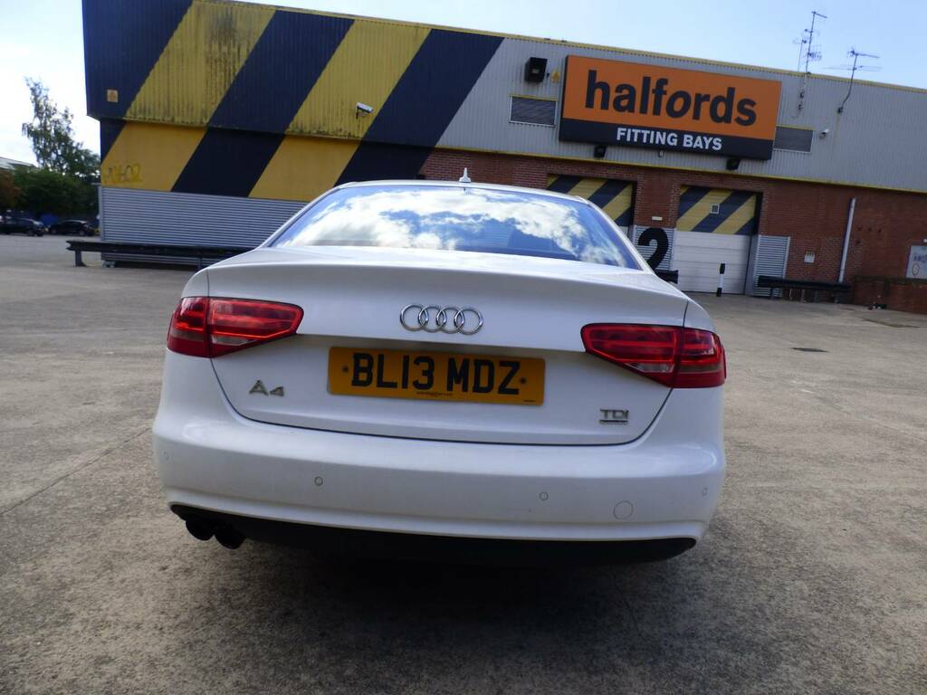 Audi A4 2.0 Tdi S Line Saloon Euro 5 S Black #10