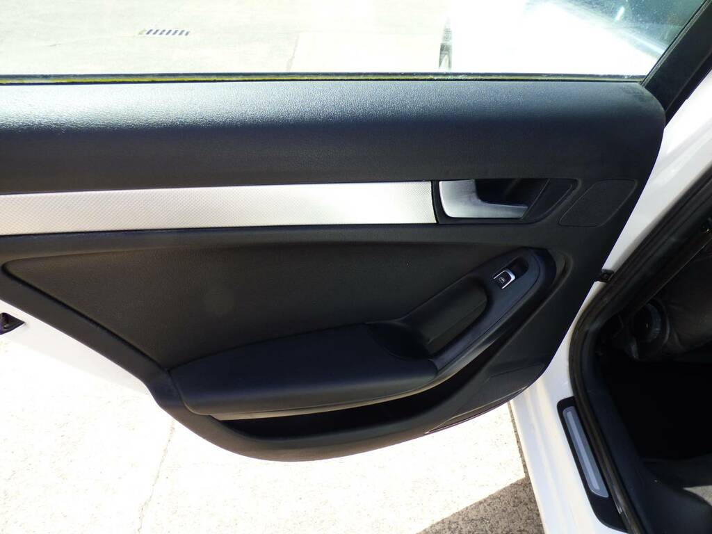 Audi A4 2.0 Tdi S Line Saloon Euro 5 S Black #18