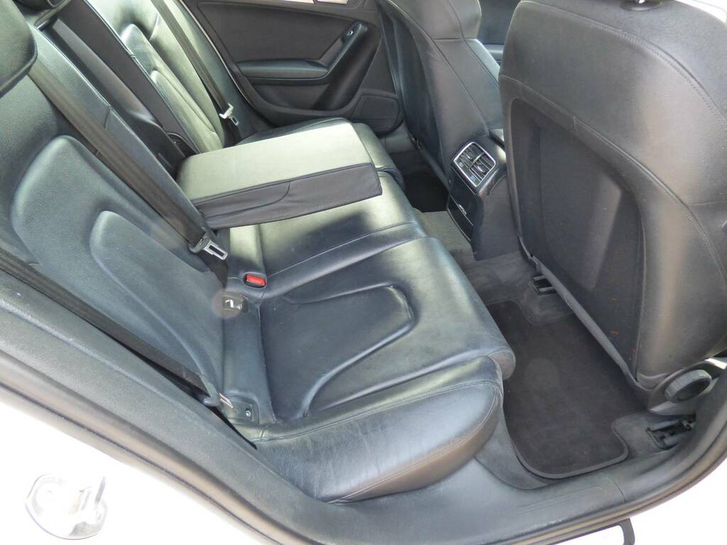 Audi A4 2.0 Tdi S Line Saloon Euro 5 S Black #16