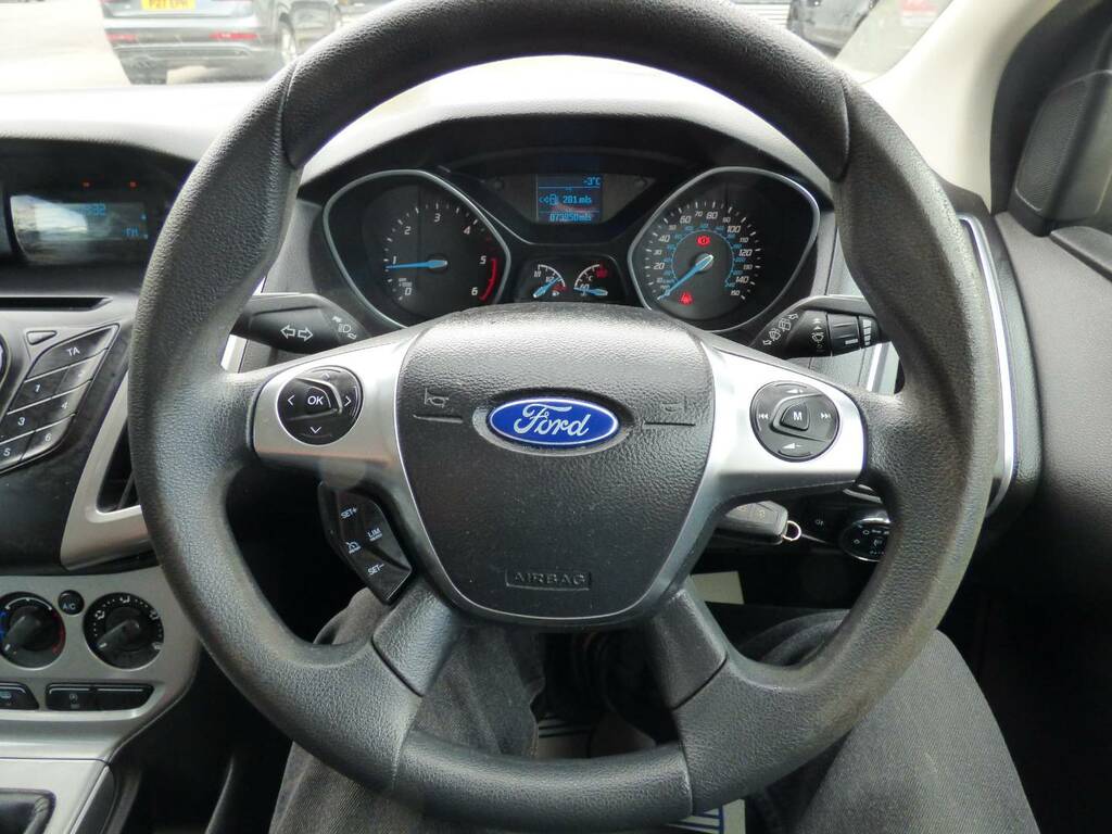 Ford Focus 2.0T Ecoboost St-3 Hatchback Eur Blue #38