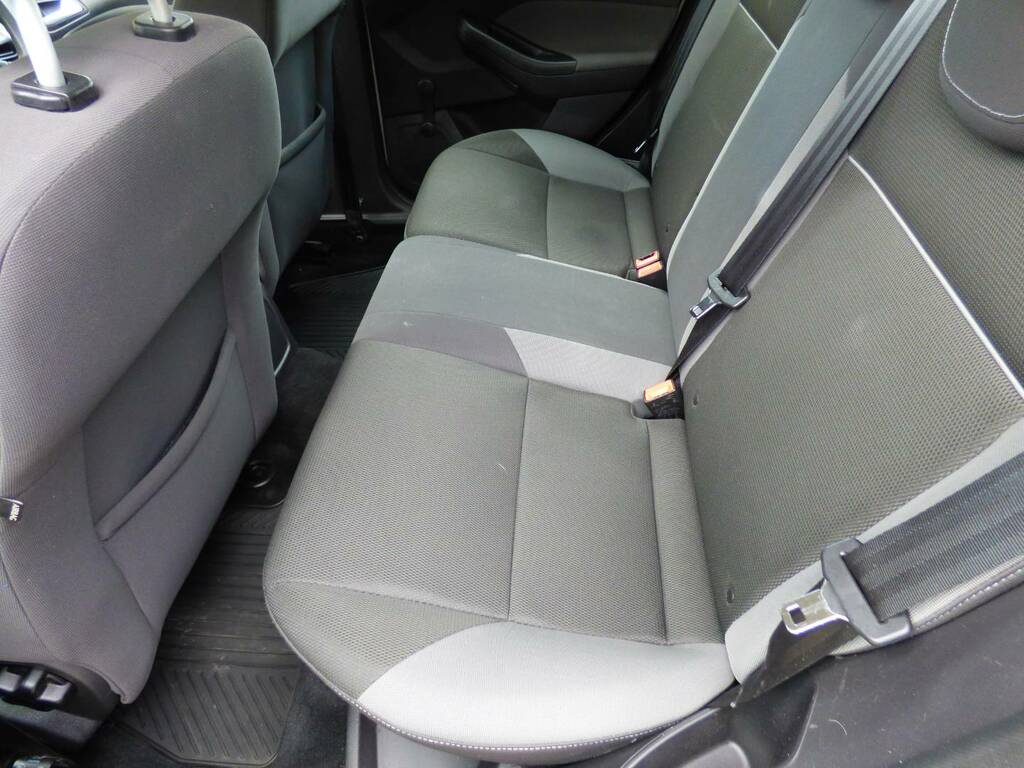 Ford Focus 2.0T Ecoboost St-3 Hatchback Eur Blue #20