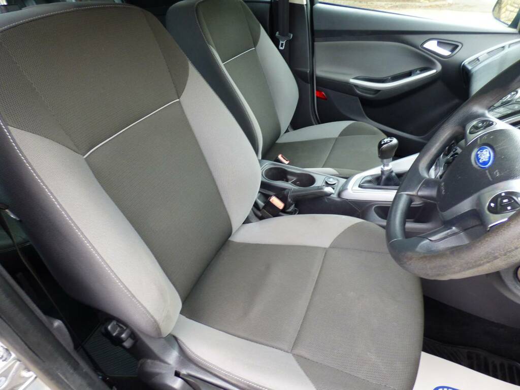 Ford Focus 2.0T Ecoboost St-3 Hatchback Eur Blue #28
