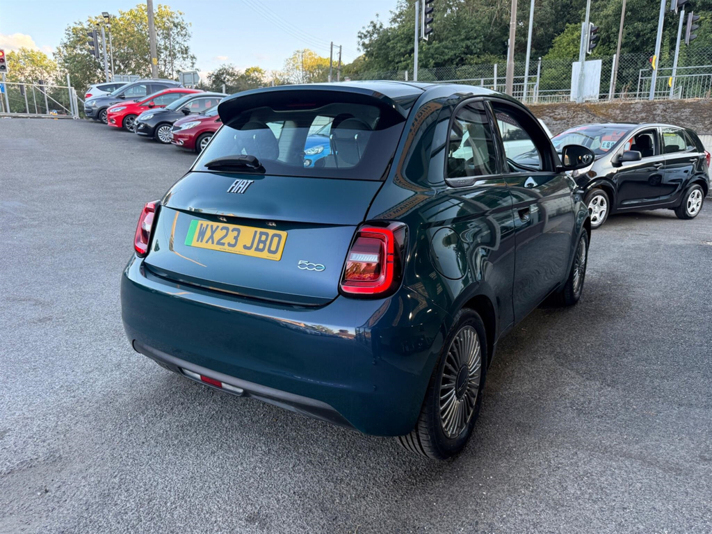 Fiat 500E 42Kwh Icon Green #4