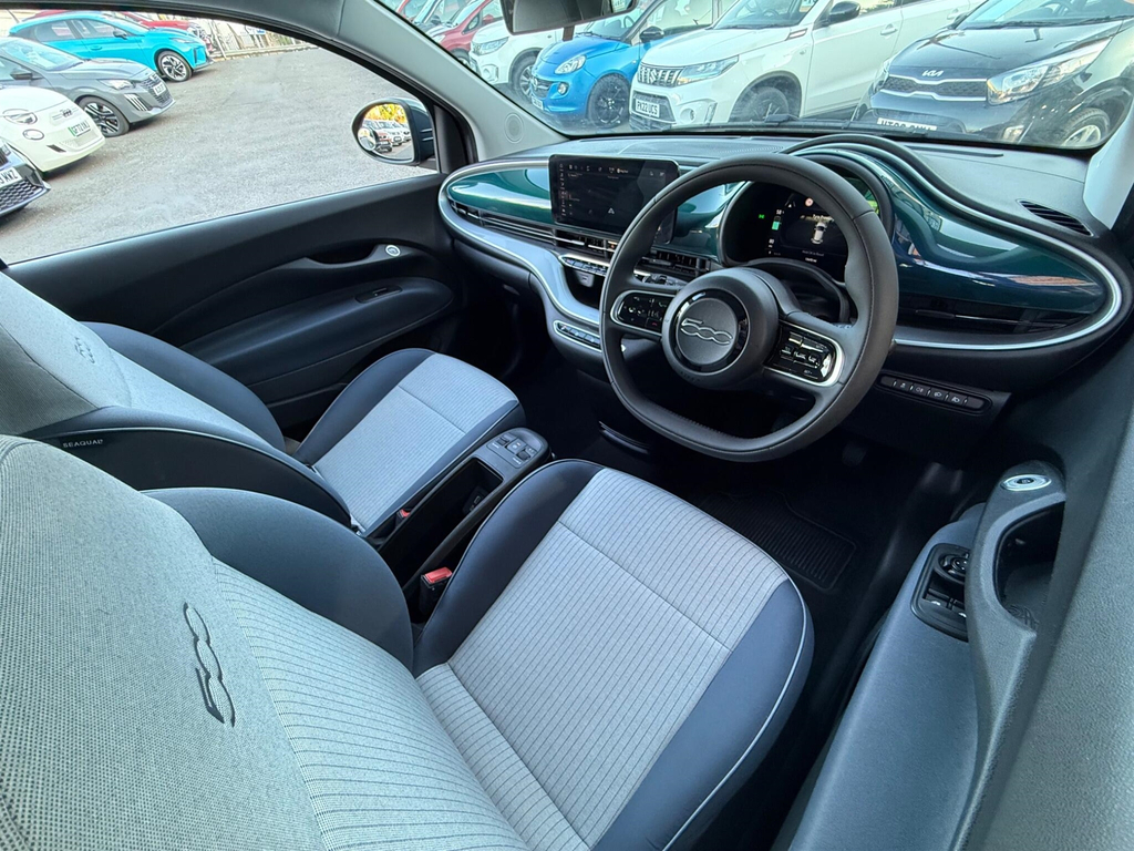 Fiat 500E 2023 42Kwh La Prima Hatchback Black #16