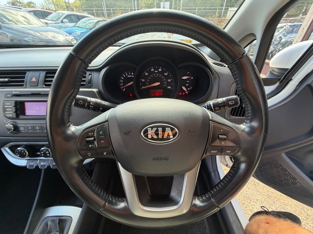 Kia RIO 1.25 2 Hatchback Euro 5 84 Bhp Blue #15