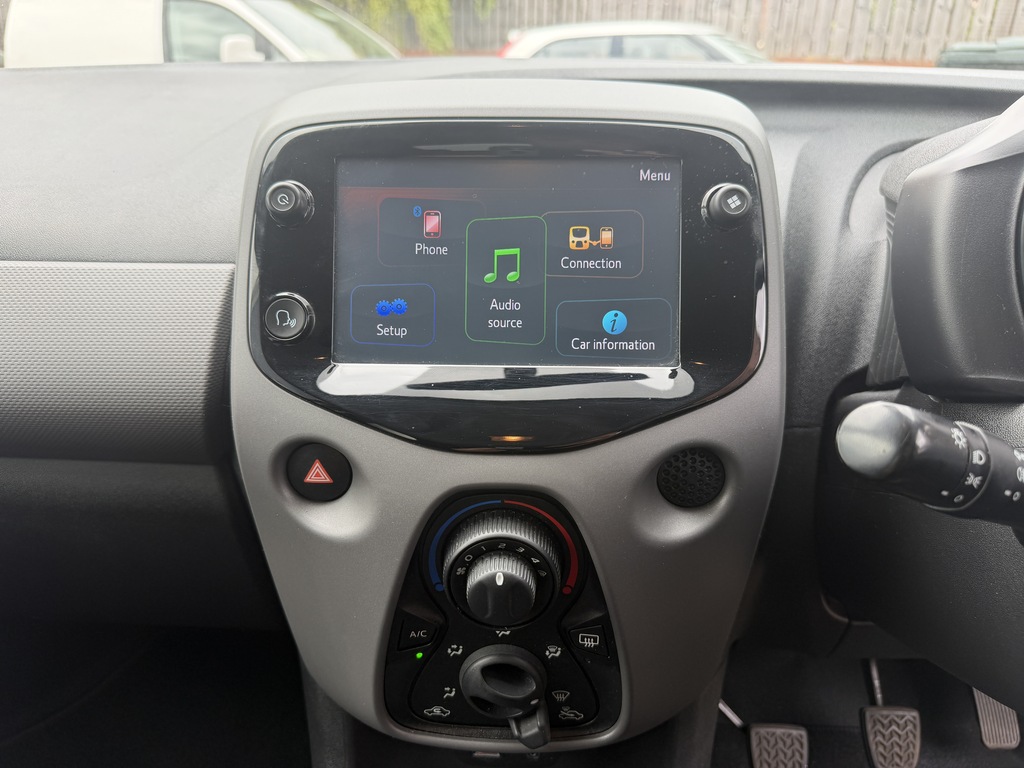 Peugeot 108 1.0 72 Collection 2-Tronic Grey #11