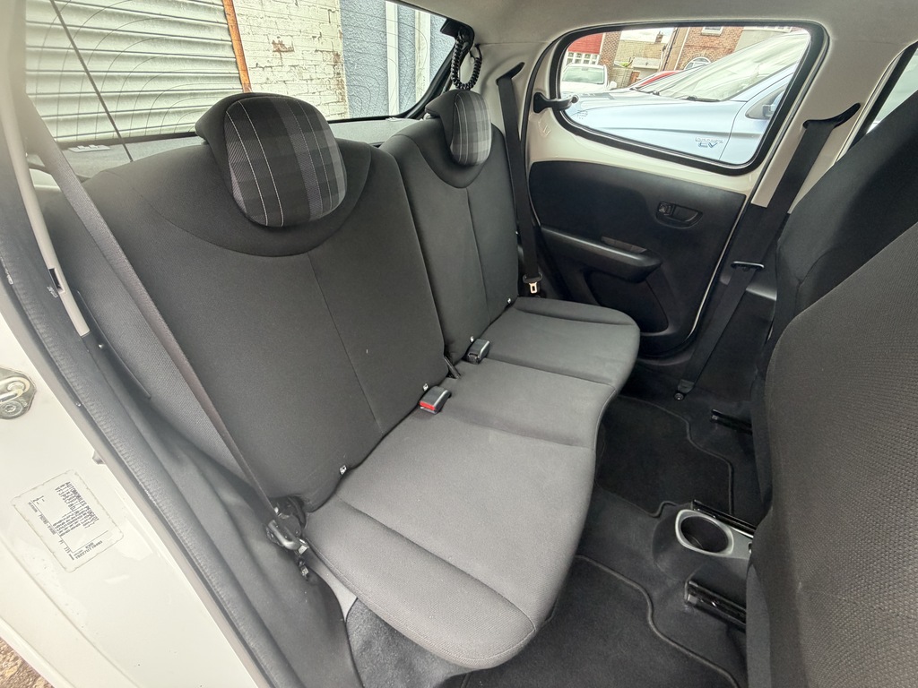 Peugeot 108 1.0 72 Collection 2-Tronic Grey #16