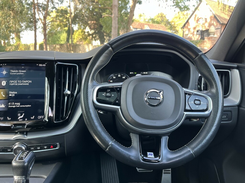 Volvo XC60 D4 Awd Momentum Lane Depart Alert,park Assist,nav Silver #32