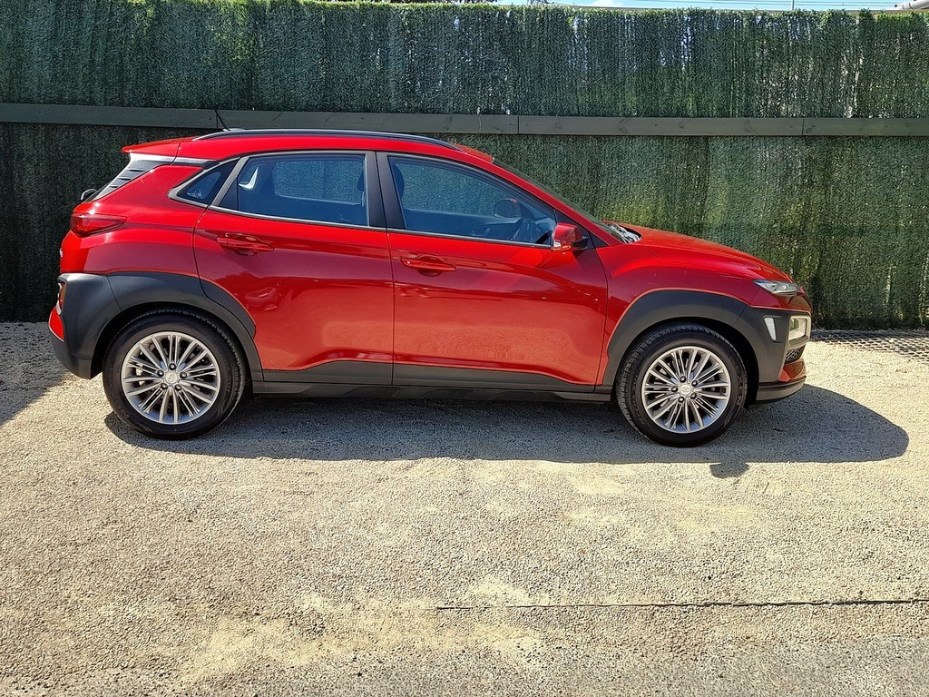 Hyundai Kona T-gdi Se Red #2