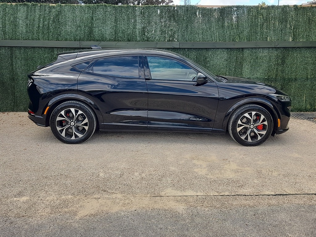 Ford Mustang Mach-E Extended Range Black #3