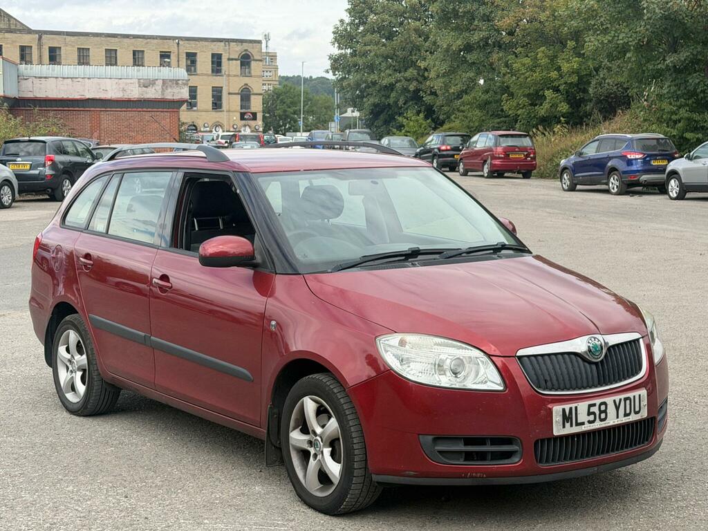 Skoda Fabia 2 Red