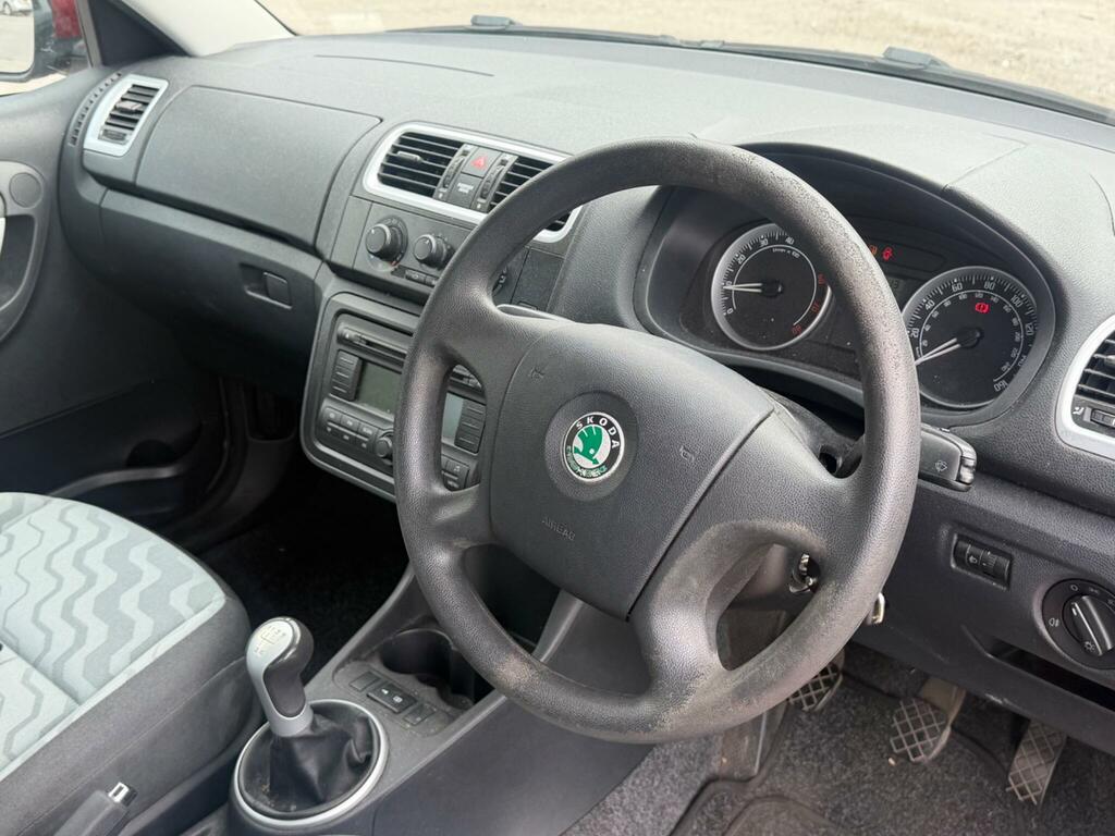 Skoda Fabia 1.4 16V 2 Hatchback 155 Gkm, 8 Blue #10