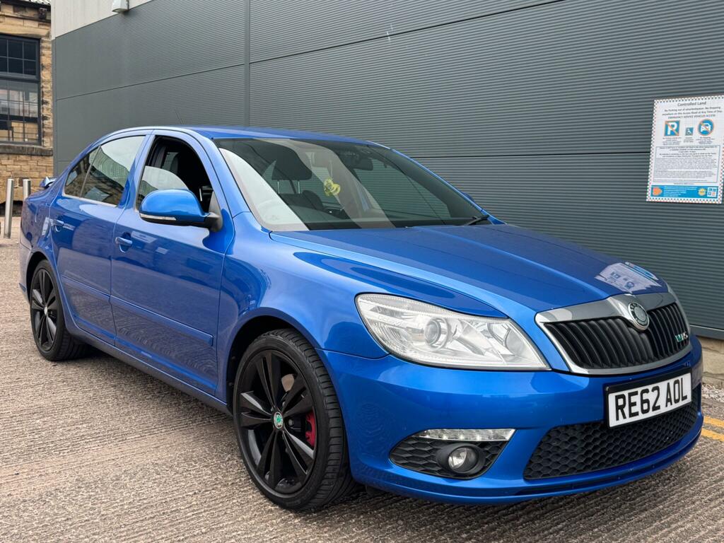 Skoda Octavia Vrs Blackline Blue #6