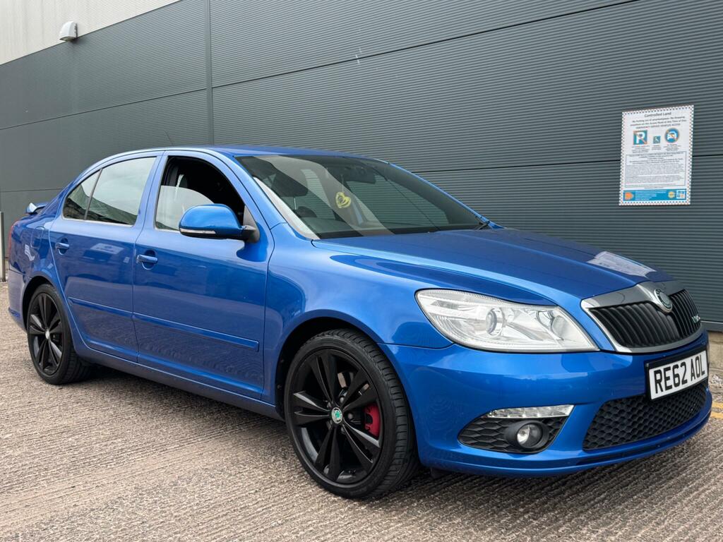 Skoda Octavia Vrs Blackline Blue #5
