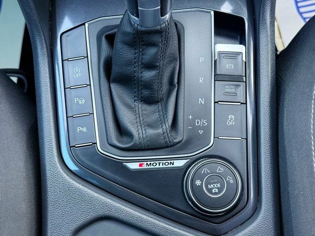 Volkswagen Tiguan 2.0 Tsi 180 4Motion Sel Dsg 4Wd Leather Black #33