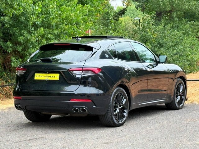 Maserati Levante 2021 3.0 V6 S Black Pack Open Panoramic Roof Sat N Black #4