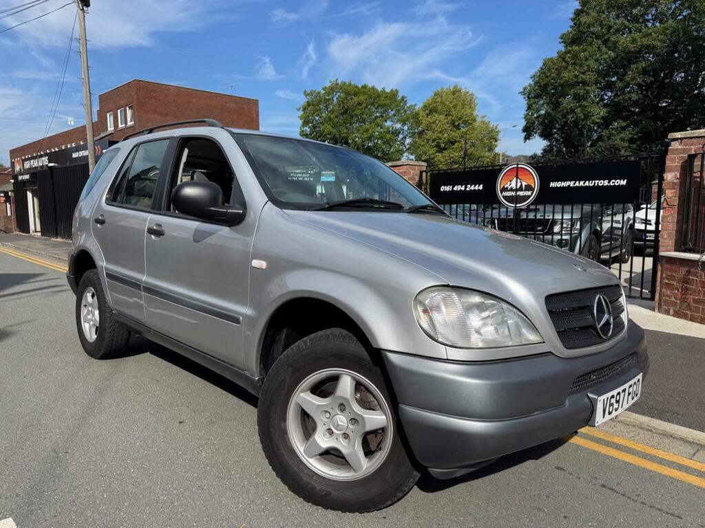 Mercedes-Benz M Class 3.2 Ml320 Silver