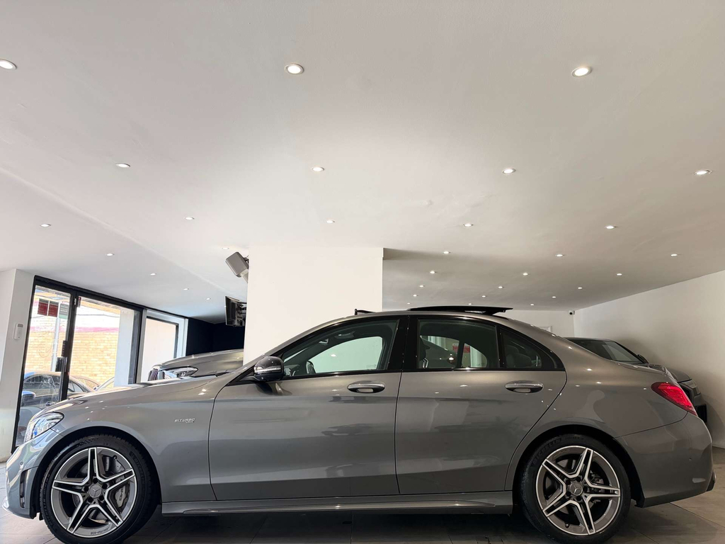 Mercedes-Benz C Class V6 Premium Plus Saloon G-tronic 4Matic E #5