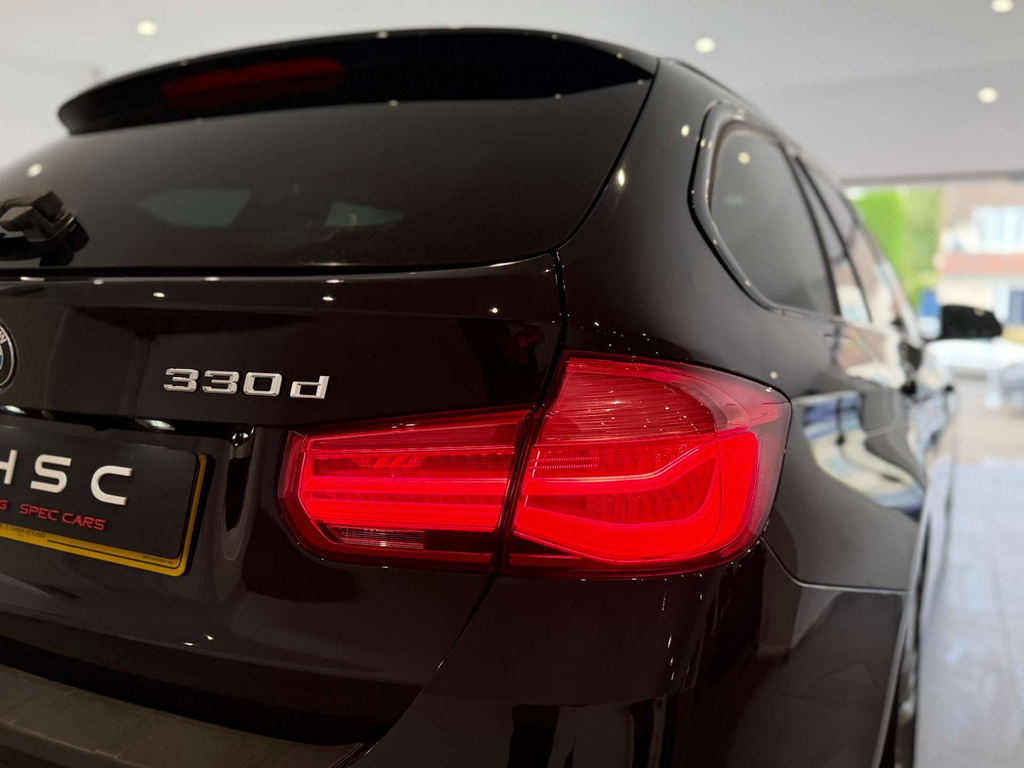 BMW 3 Series 2.0 320I Sport Touring Euro 6 S Black #32