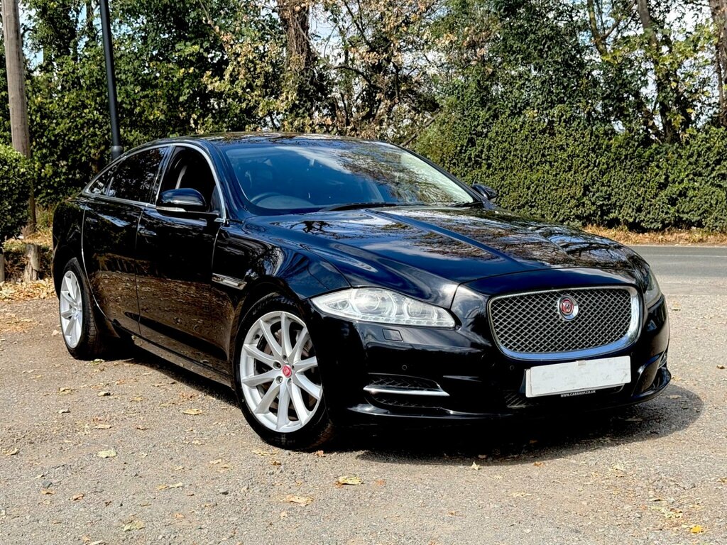 Jaguar XJ 3.0D V6 Luxury Euro 5 Ss Lwb KY14VCE Black #4