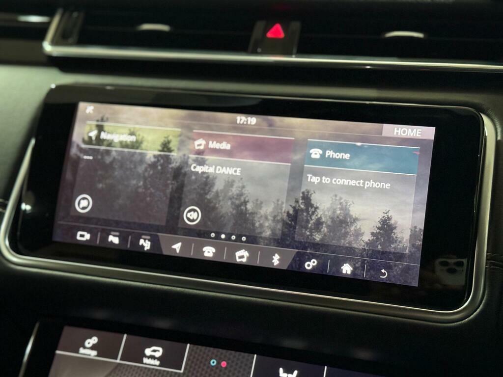 Land Rover Range Rover Velar Velar 2.0 D180 R-dynamic Hse Black #17