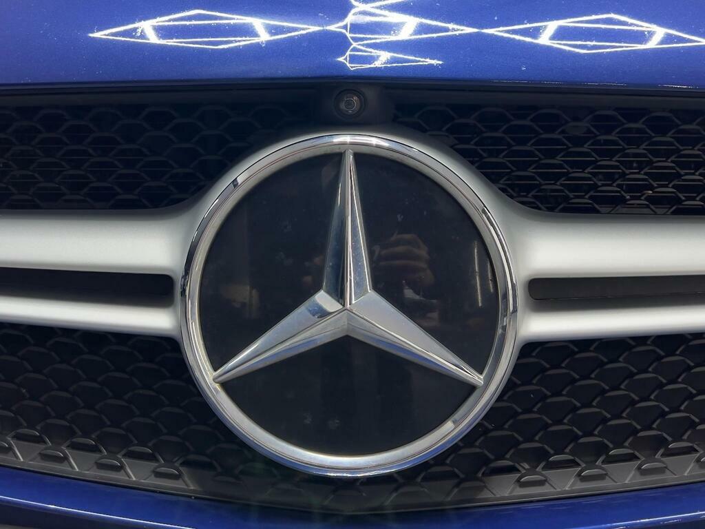 Mercedes-Benz C Class C220d Amg Line Premium Plus 9G-tronic Black #31