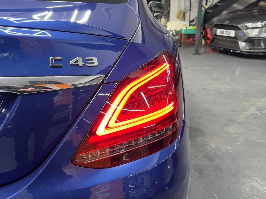 Mercedes-Benz C Class C220d Amg Line Premium Plus 9G-tronic Black #33