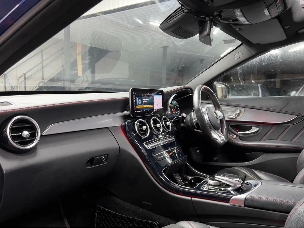 Mercedes-Benz C Class C220d Amg Line Premium Plus 9G-tronic Black #22