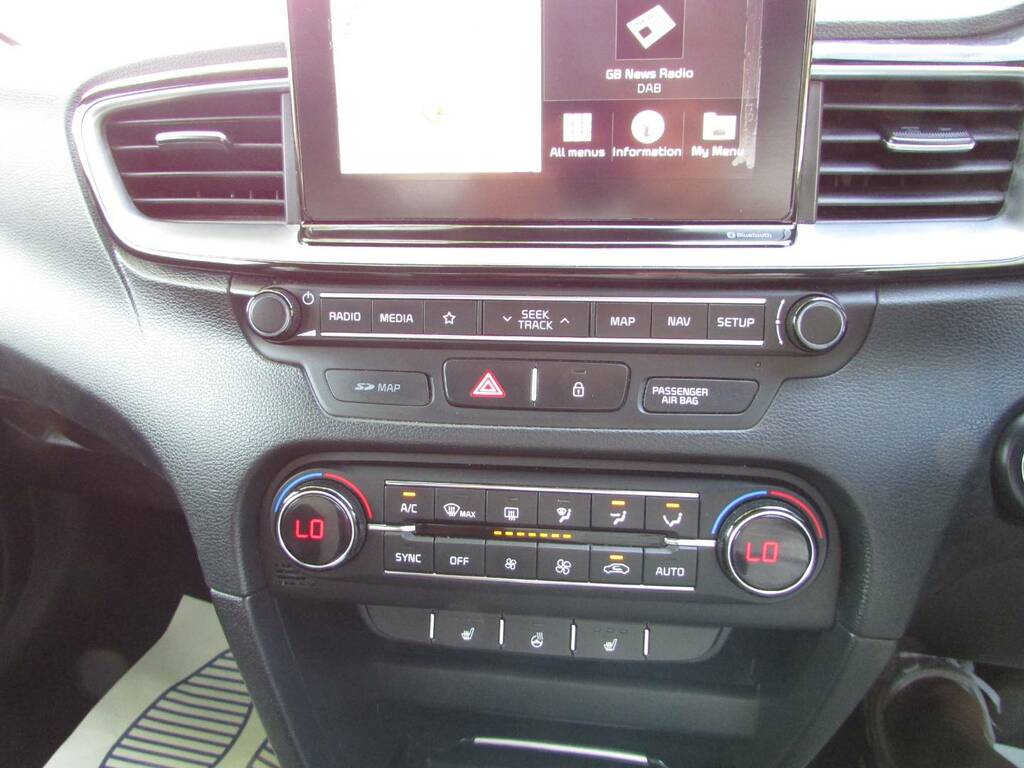 Kia Proceed Shooting Brake 1.6T Gdi Isg Gt Dct Grey #11