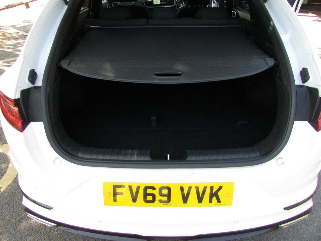 Kia Proceed Shooting Brake 1.6T Gdi Isg Gt Dct Grey #10