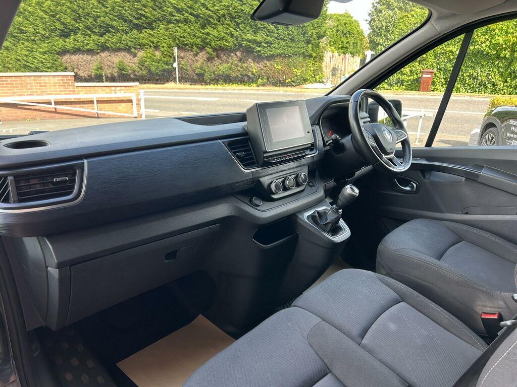 Renault Trafic 2.0 Dci Blue Ll30 Sport L2 H1 Euro 6 Ss Grey #5