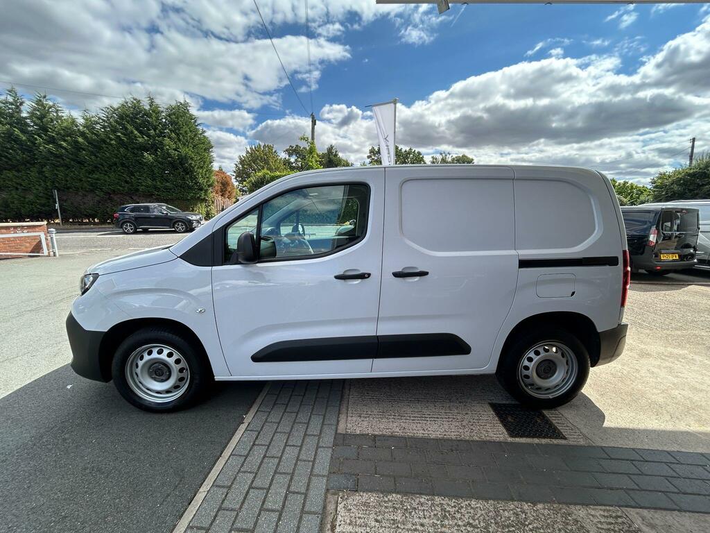 Peugeot Partner 1.5 Bluehdi 1000 Professional Standard Panel Van S White #4