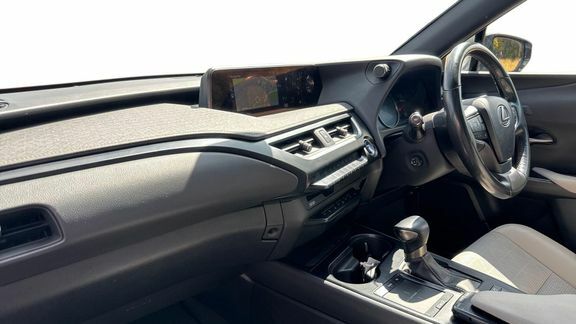 Lexus UX Takumi Grey #5