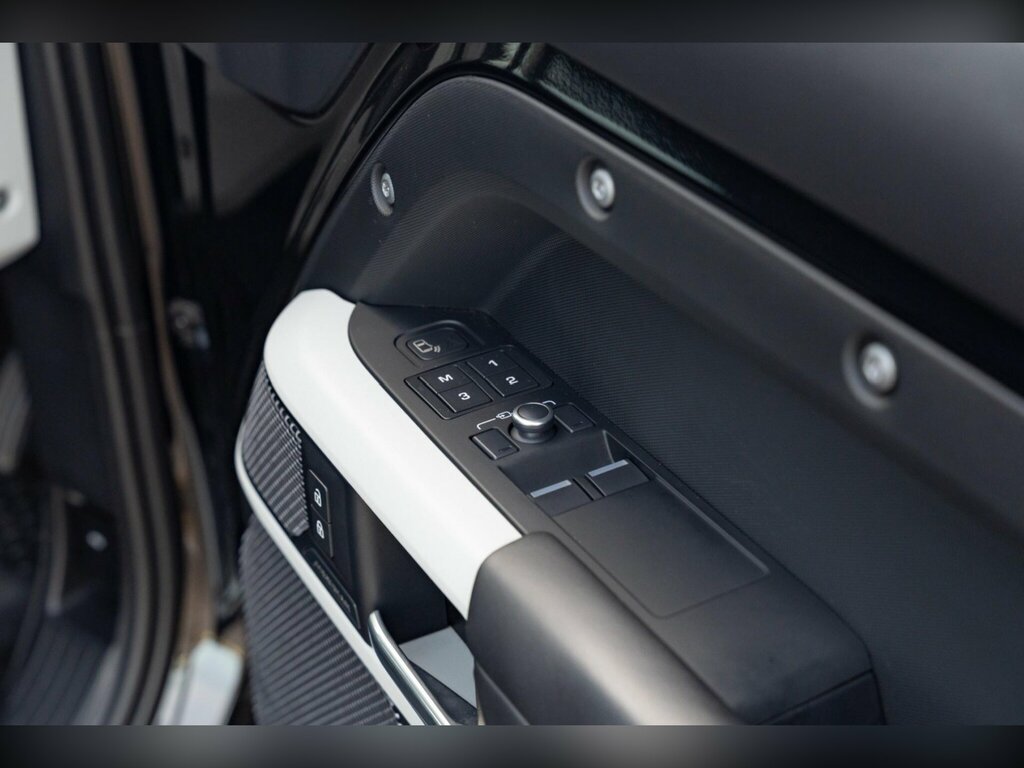 Land Rover Defender 110 3.0 D300 Mhev X-dynamic Hse 4Wd Euro 6 Ss Black #14