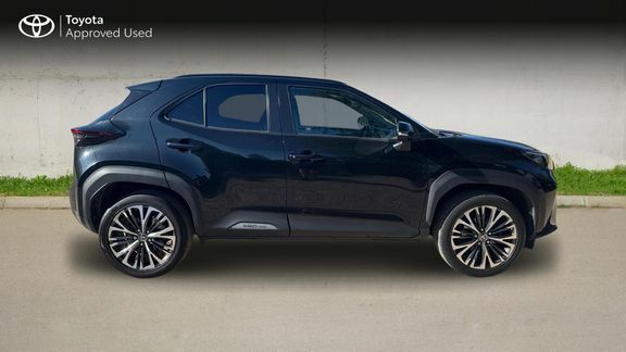 Toyota Yaris Cross Excel Fwd City Pack EF72NWB Black #2