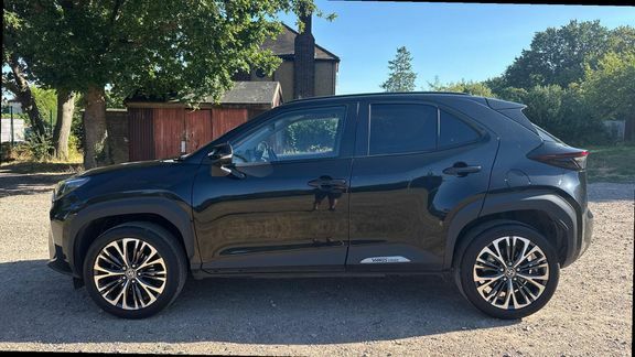 Toyota Yaris Cross Excel Fwd City Pack EF72NWB Black #6