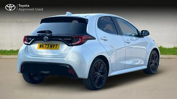 Toyota Yaris Excel WK73NYT White #3