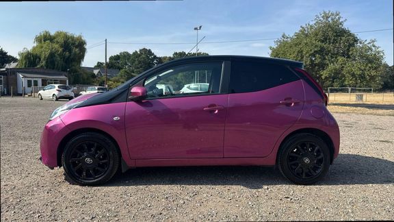 Toyota Aygo X X-cite Mmt Bi-tone Purple #6