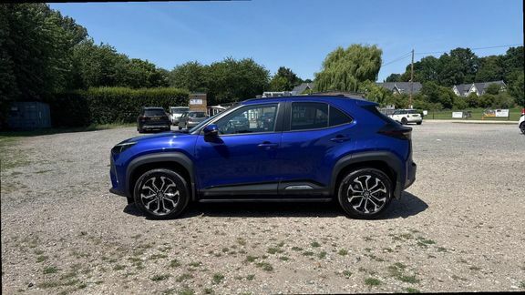 Toyota Yaris Cross Design Safety Pack Blue #6