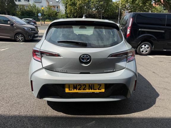 Toyota Corolla Icon 1.8 Hybrid Hb Sw Grey #4