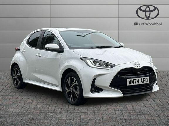 Toyota Yaris Design White