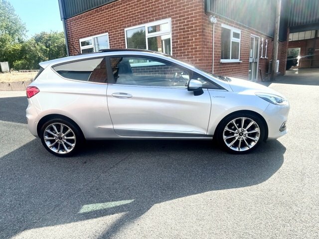 Ford Fiesta 2018 1.0T Ecoboost Vignale Hatchback Au Silver #2