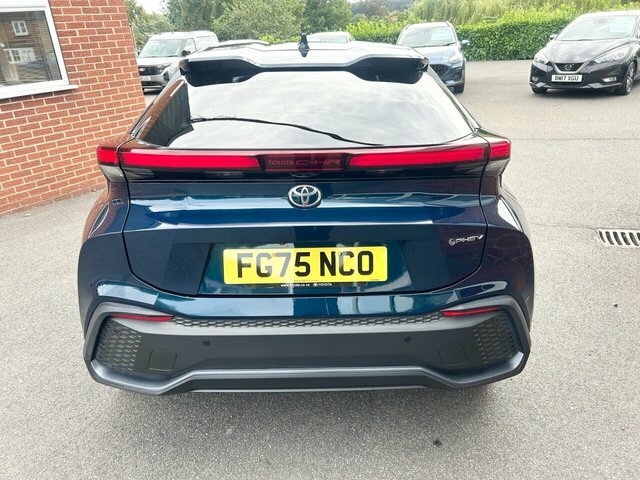 Toyota C-Hr 1.8 Vvt-h Design Cvt Euro 6 Ss Black #7