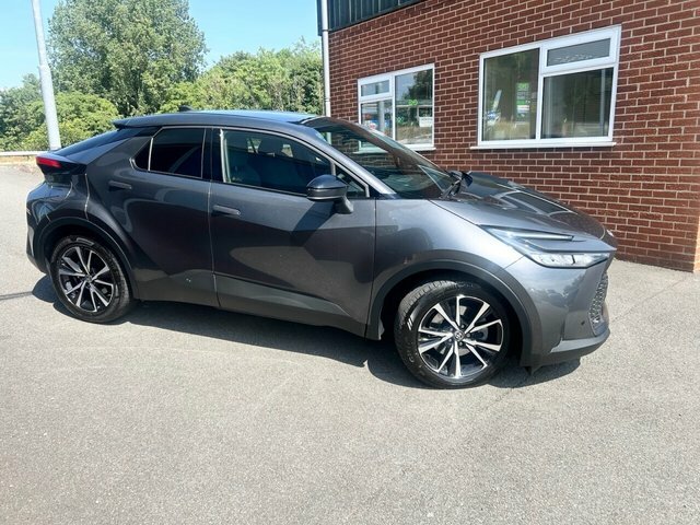 Toyota C-Hr 2025 2.0 Vvt 13.6Kwh Design Suv Plug-in Grey