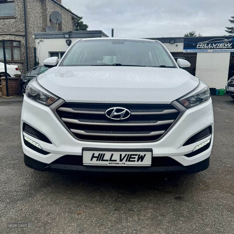 Hyundai Tucson 1.7 Crdi Blue Drive S 2Wd RJ68CFU White #5